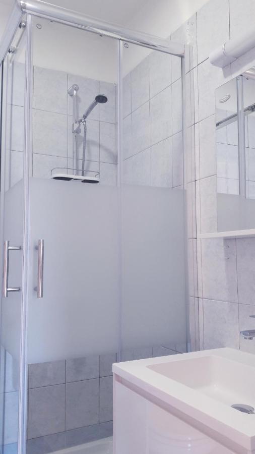 Apartments Nadia Baska  Ngoại thất bức ảnh